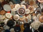 buttons_1a_125.jpg