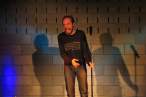 20041009-jhx-standup-4-1.jpg