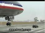 Sleteo Avion na Auto put-www.burek.co.yu.JPG