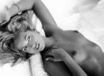 Black and white [18+].jpg
