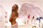 Click to enlarge tyra-banks_28015.jpg