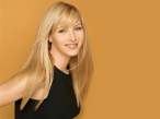 kudrow141024x768[1].jpg