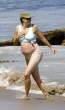 20080625-minnie_driver_pregnant_bikini_06.jpg