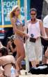laura_vandervoort_bikini_reef_12_big.jpg