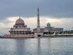 Putrajaya Mosque in Malaysia.jpg