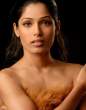 Freida_Pinto (8).jpg