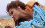 95808_Alessandra_Martines-vcfan1-1089_122_422lo.jpg