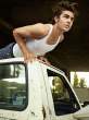 zac-efron-gq-outtakes-3.jpg