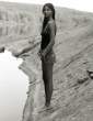 65195_miranda_kerr_topless_bw_2_big_123_1020lo.jpg