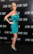 kendra-wilkinson-trek-4309-9.jpg