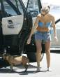 lara_bingle_jean_shorts_4.jpg