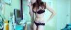 emma_roberts_bikini_change_2.jpg