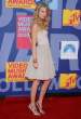 Taylor-Swift-Awards-Show_03-430x624.jpg