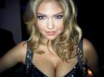 kate_upton_friends_5.jpg