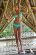 tduid300003_KateUptonSportsIllustratedSwimsuit2011_10_Fotovip.jpg