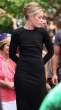 Piper Perabo - Shooting Extra @ The Grove - 280711_018.jpg