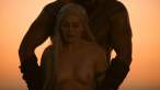 101429950_EmiliaClarke_GameofThroness01e01hdtv720p2_2.avi.004_122_489lo.jpg