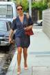 85414_by_mah0ne_Kate_Walsh_Out_And_About_In_Venice_07.07.10_002_122_396lo.jpg