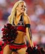 nfl-cheerleaders-cleavage-64.jpg