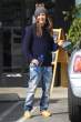 37474_EllenPage_StopsofatahealthbarforadrinkinLosAngelesMarch42011_By_oTTo9_122_484lo.jpg