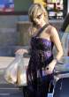 984735914_DeltaGoodrem_Groceryshopping_LA_231011_105_122_335lo.jpg