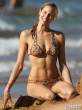 brooke-burns-bikini-12-435x580.jpg