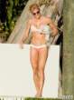 torrie-wilson-pink-bikini-a-rod-vacation-06-435x580.jpg