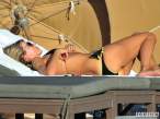 rita-rusic-black-green-bikini-miami-04-580x435.jpg