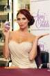 amy_childs_sign_boobs_4.jpg
