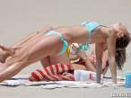 annalynne-mccord-bikinis-with-her-sisters-on-the-beach-in-la-11-580x435.jpg