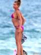hailey-baldwin-bikini-day-on-miami-beach-07-435x580.jpg