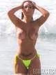 andressa-urach-topless-on-a-beach-12-675x900.jpg