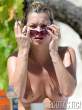Kate-Moss-Topless-in-Jamaica-09-675x900.jpg