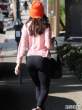 rose-mcgowan-heads-to-the-gym-in-stretch-pants-03-435x580.jpg