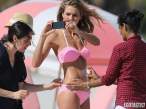 jessica-hart-in-a-pink-bikini-in-miami-beach-02-580x435.jpg