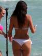 claudia-romani-paddleboarding-with-her-friend-in-miami-07-435x580.jpg