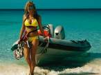 Kate-Upton-Sexy-Beach-Shoot-for-Vogue-UK-June-2014-09-cr1399658189507-580x435.jpg