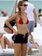 julia-pereira-red-bikini-in-miami-05-435x580.jpg