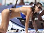 Julia-Pereira-in-a-Blue-Bikini-at-Miami-Beach-08-580x435.jpg