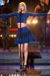 taylor-swift-on-stage-performing-on-le-grand-journal-_1.jpg