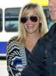 Reese_Witherspoon_Catches_Flight_LAX_ycRgs8WYzCTx.jpg